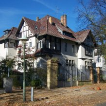 Villa-Arno Holz-Straße in Berlin